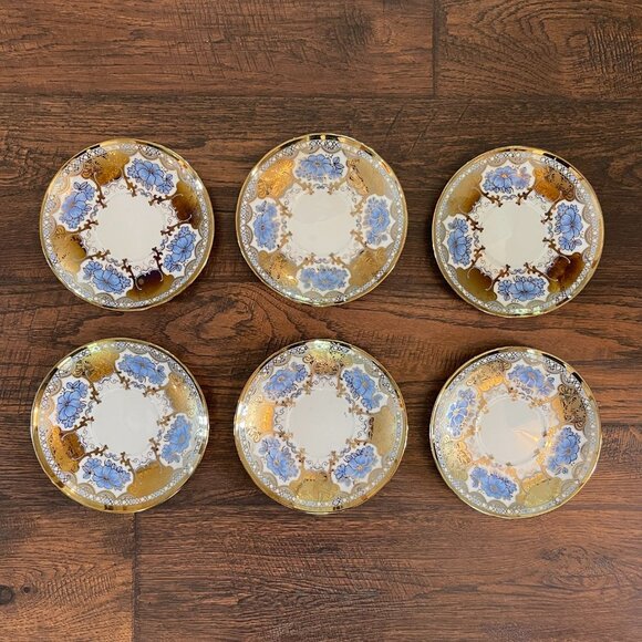 Ornate Gold Blue and White Teapot with 6 Matching Tea Plates - Picture 8 of 16